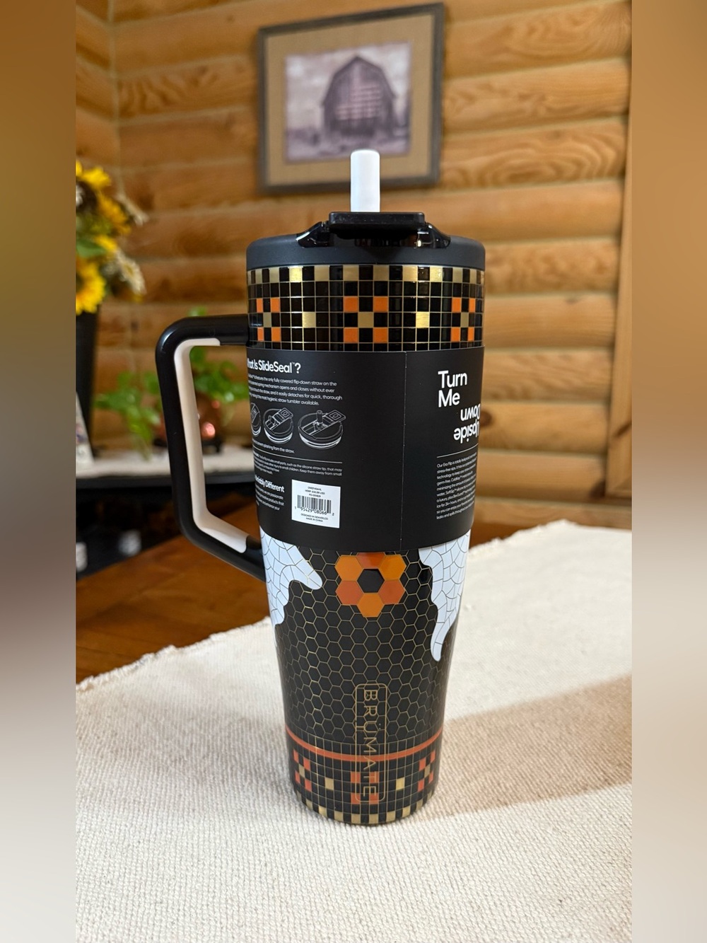 ALL HALLOWS Brumate + Anthropologie 40oz Era Flip Halloween Ghost Tumbler - Picture 3 of 9